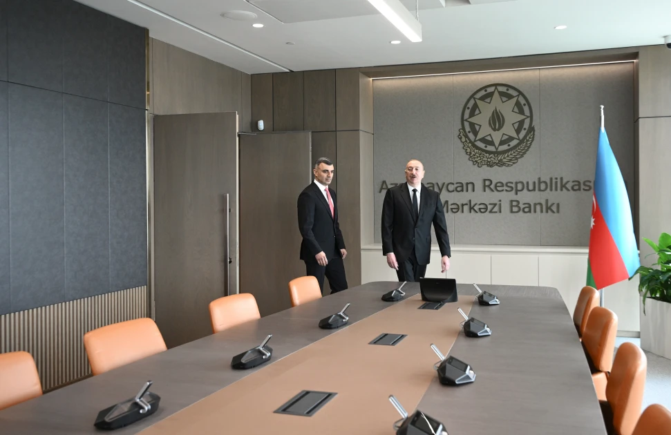 Prezident Mərkəzi Bankın yeni binasının açılışında — 4