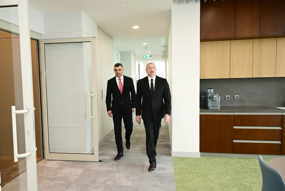 Prezident Mərkəzi Bankın yeni binasının açılışında — 8