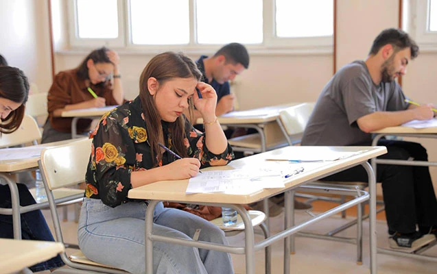 Gələn il abituriyentləri nə gözləyir?