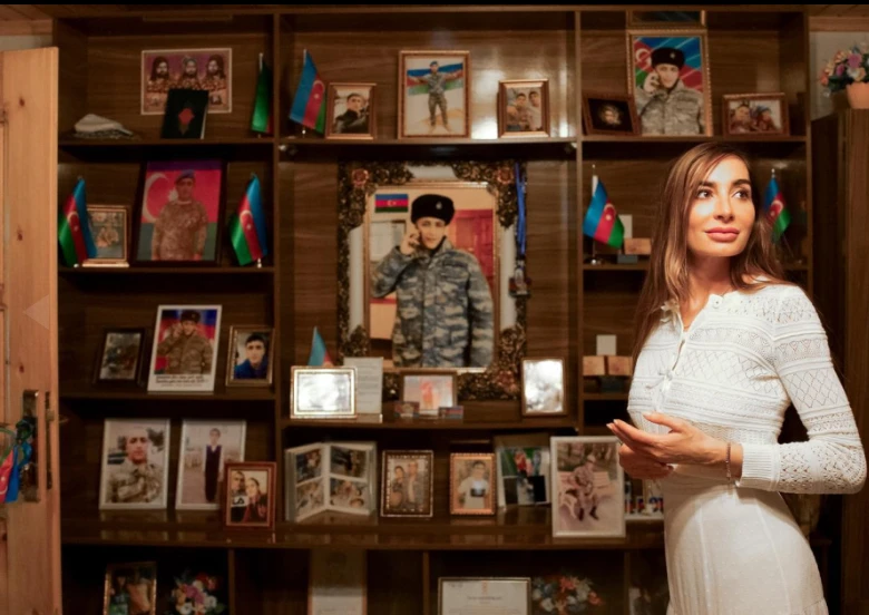 Leyla Əliyeva və Arzu Əliyeva şəhid ailəsini ziyarət edib