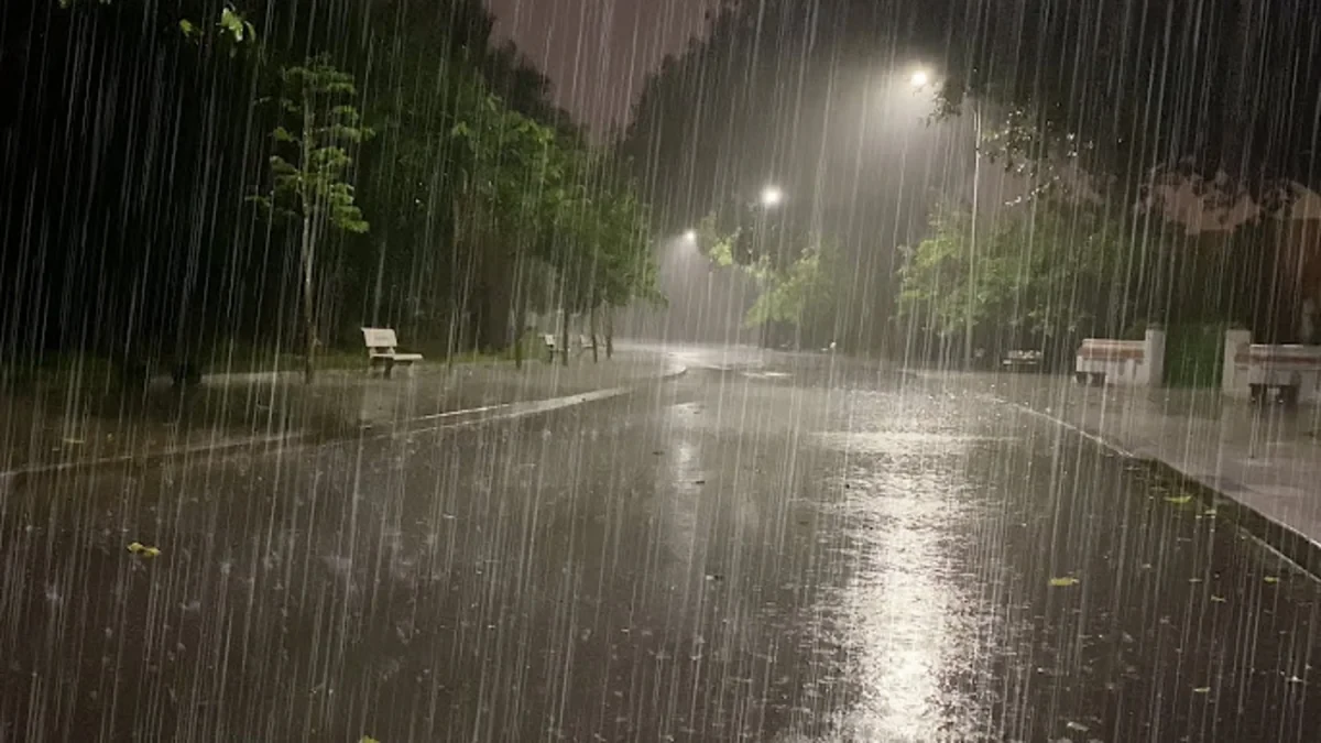 Bir çox rayonlara dolu düşüb