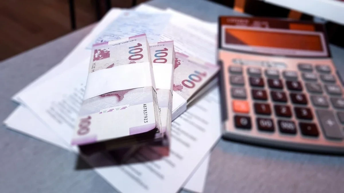 Azərbaycanda manatla geniş pul kütləsi 14 %-dən çox artıb