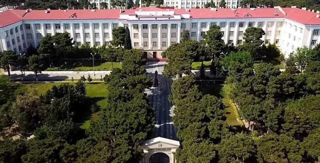  Təhsil müəssisəsi gələn il məzun verməyəcək