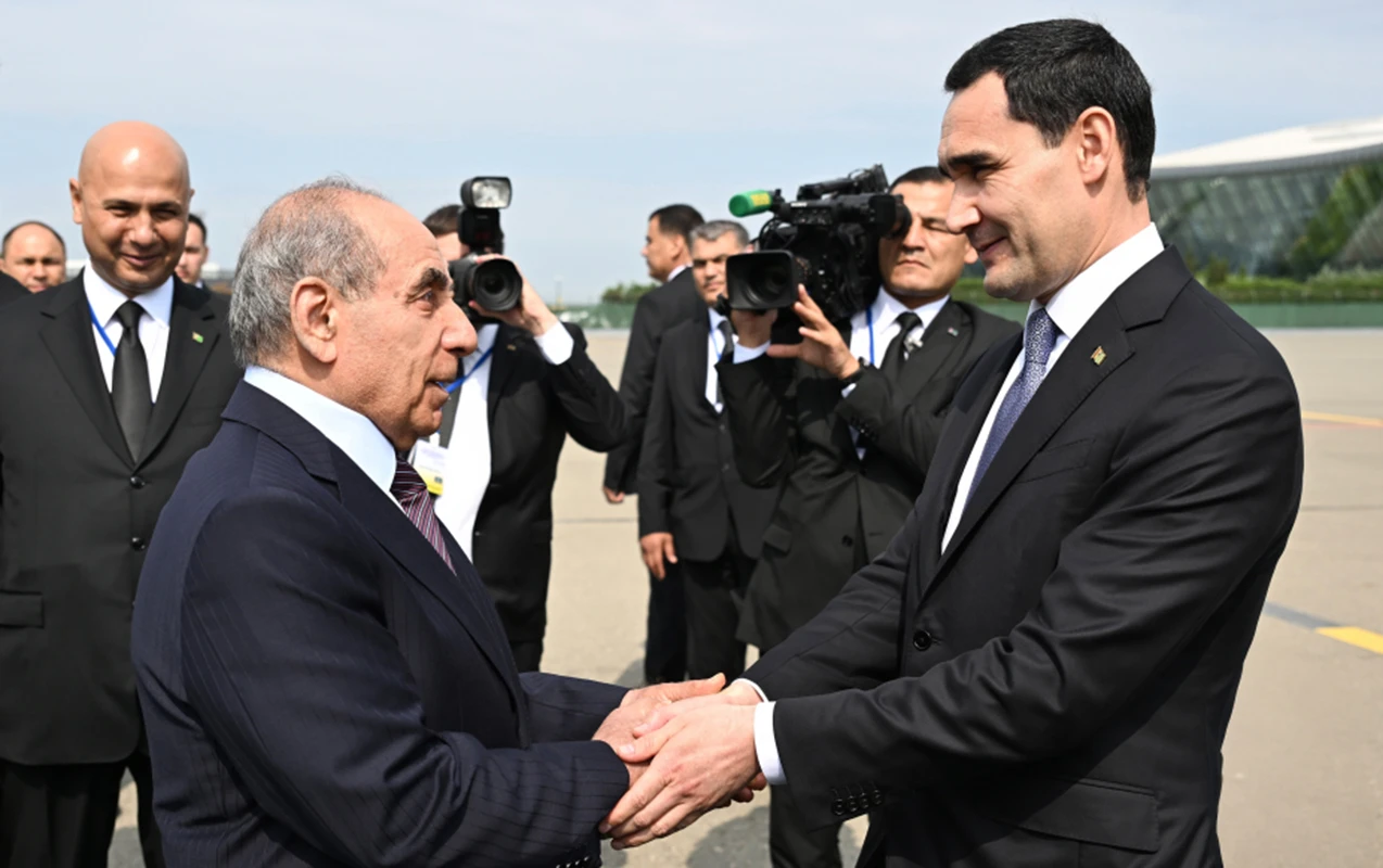 Türkmənistan Prezidenti Azərbaycana gəldi