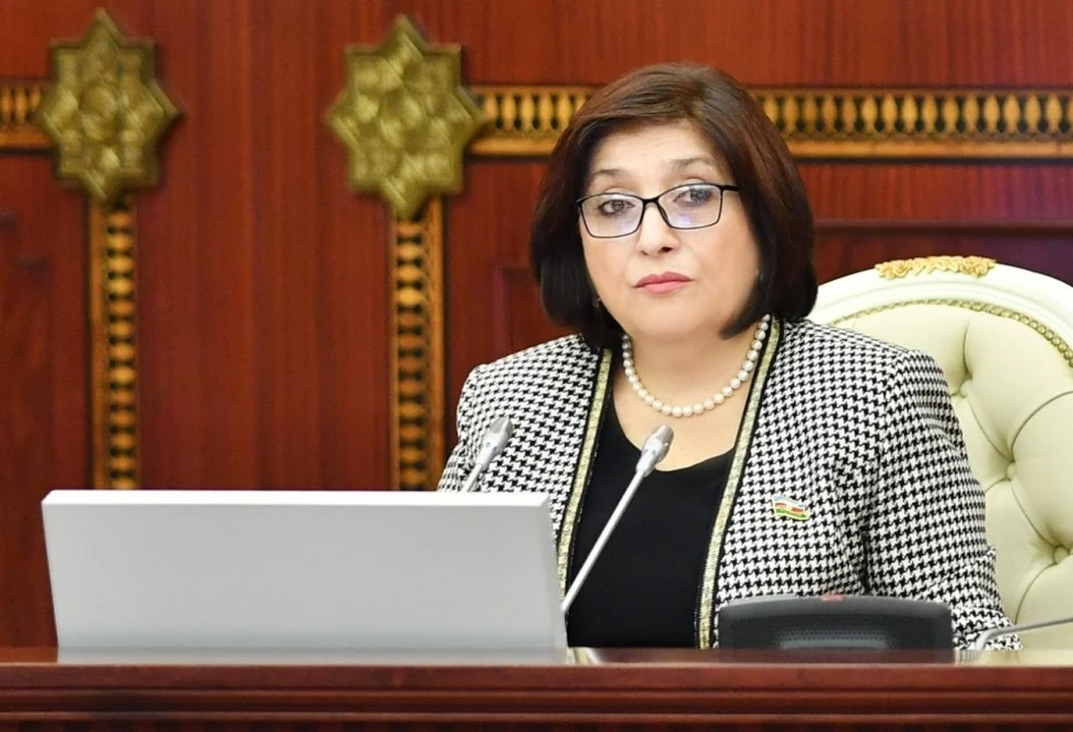 Sahibə Qafarova Xameneinin vida mərasiminə gedəcək