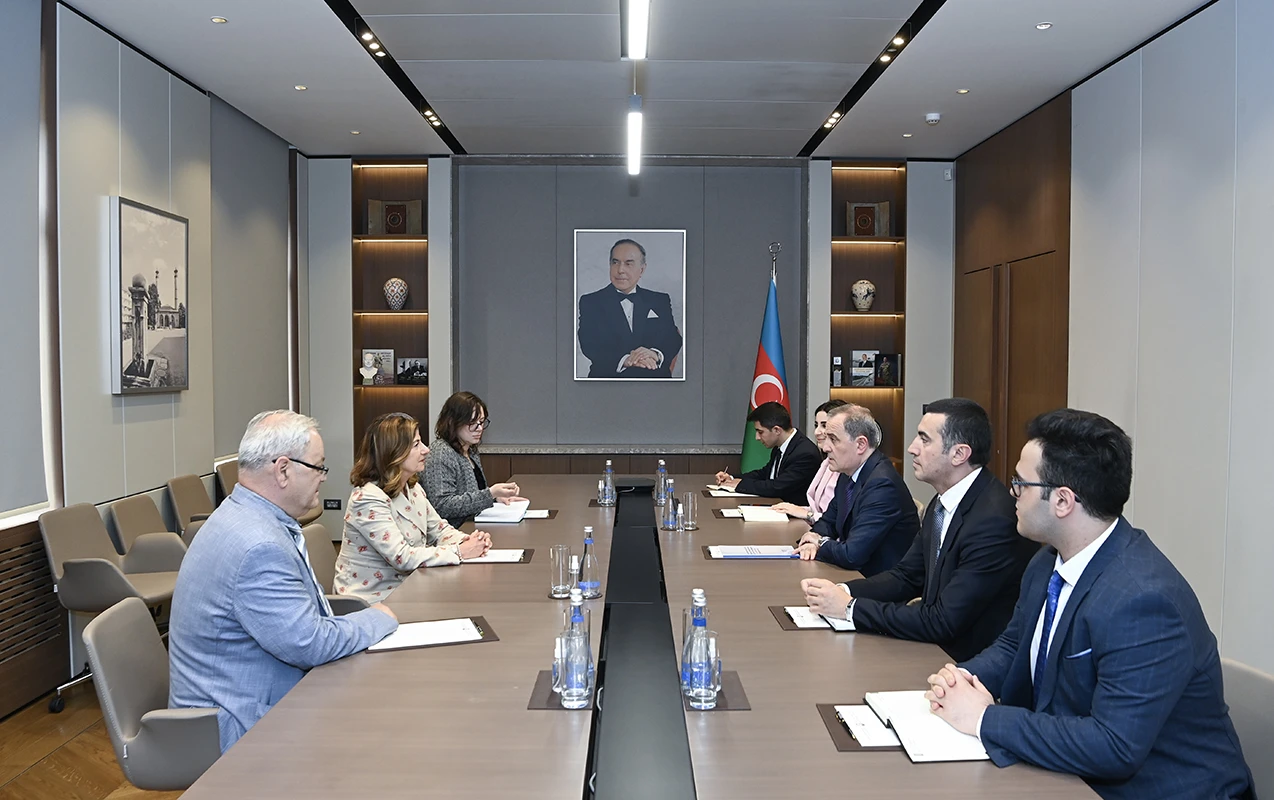 Ceyhun Bayramov Katrin Bomberger ilə görüşüb