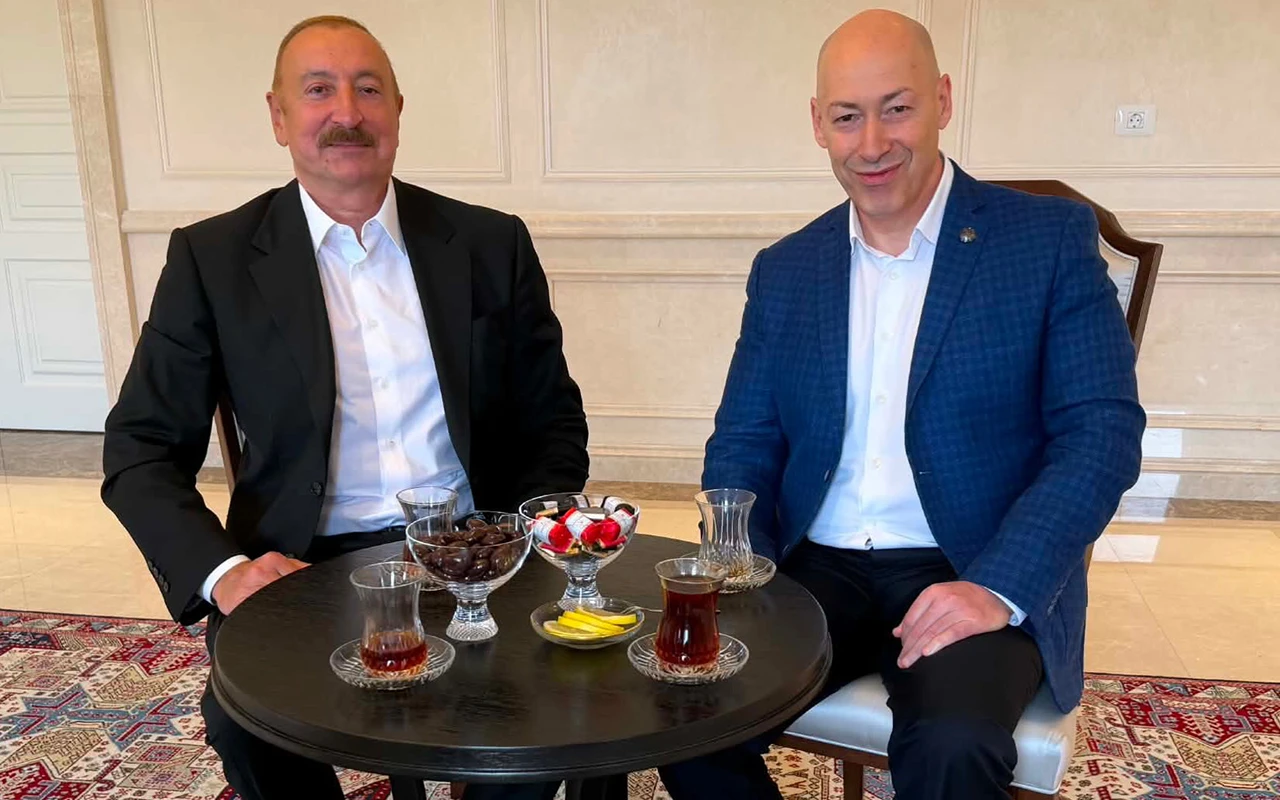 Qordon İlham Əliyevlə birgə fotosunu paylaşdı