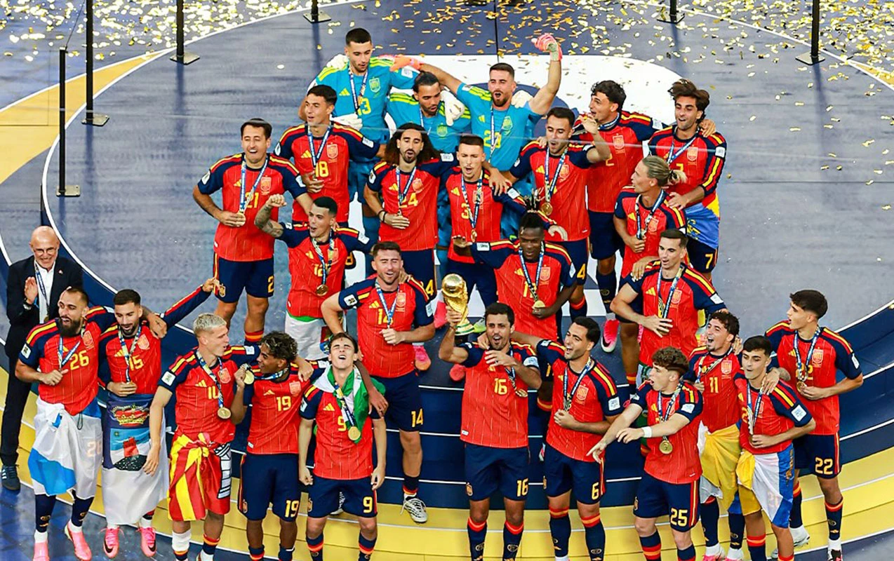 İspaniya dünya çempionudur!