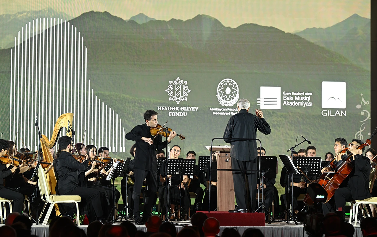 XV Qəbələ Beynəlxalq Musiqi Festivalının açılışı oldu