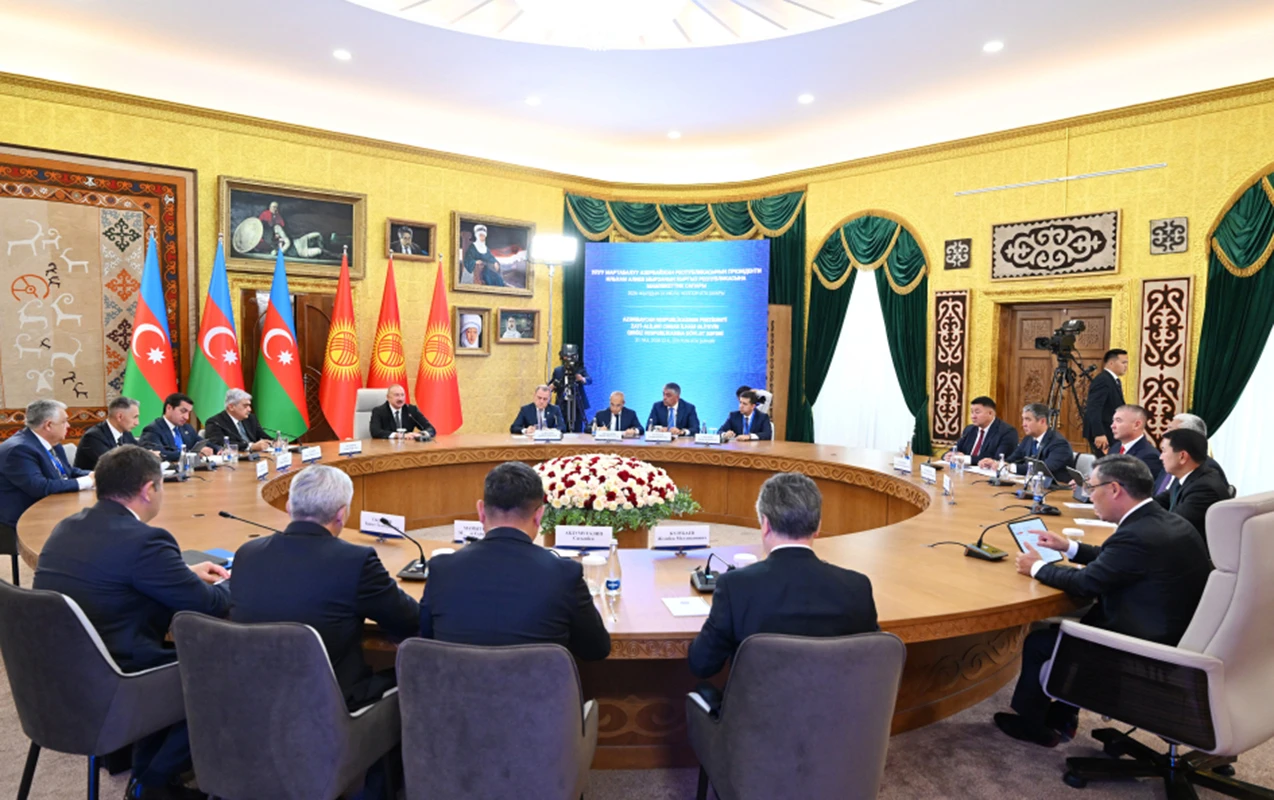 Azərbaycan və Qırğızıstan Dövlətlərarası Şuranın 3-cü iclası keçirildi