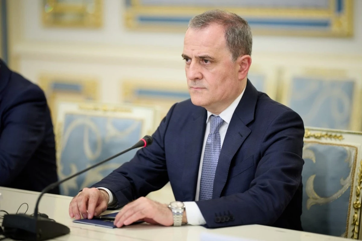 Ceyhun Bayramov Ukraynaya getdi