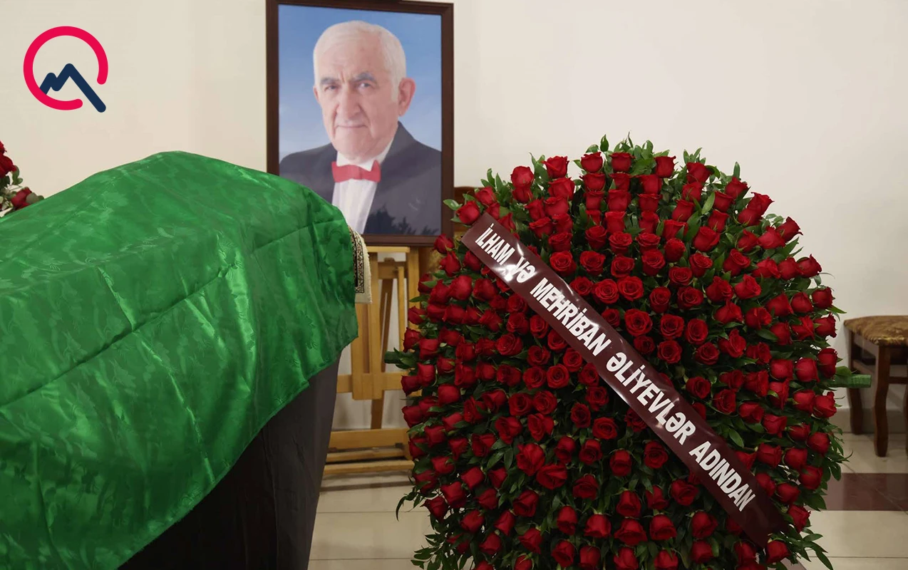 Prezidentlə xanımı vida mərasiminə əklil göndərdi