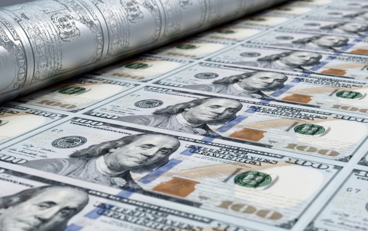 Mərkəzi Bankın valyuta ehtiyatları 15 milyard dolları ötdü