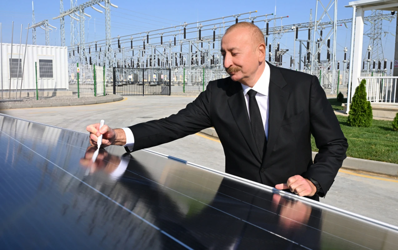 İlham Əliyev Qaradağda açılışda