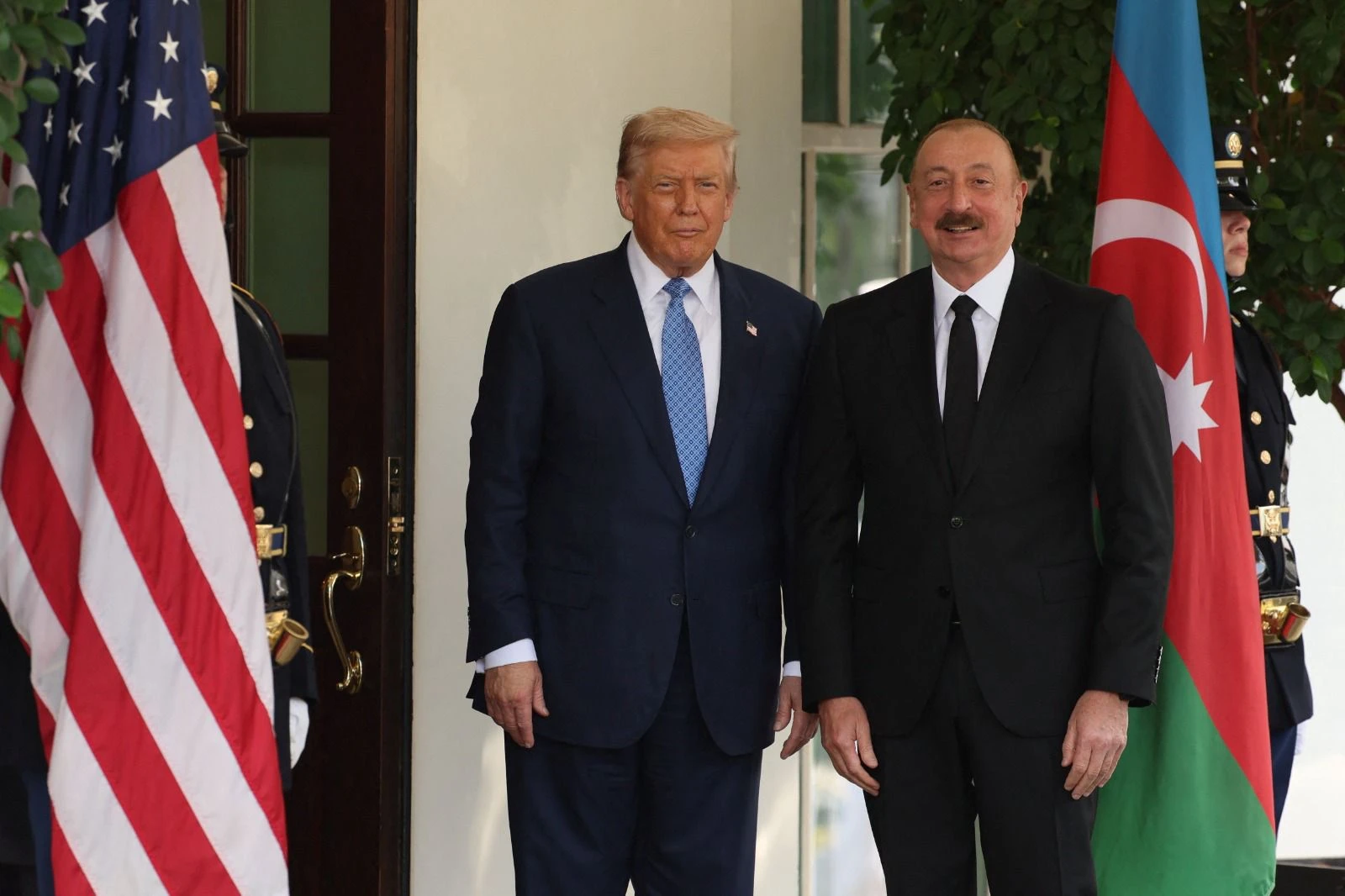 Tramp Hikmət Hacıyevin müsahibəsini paylaşıb