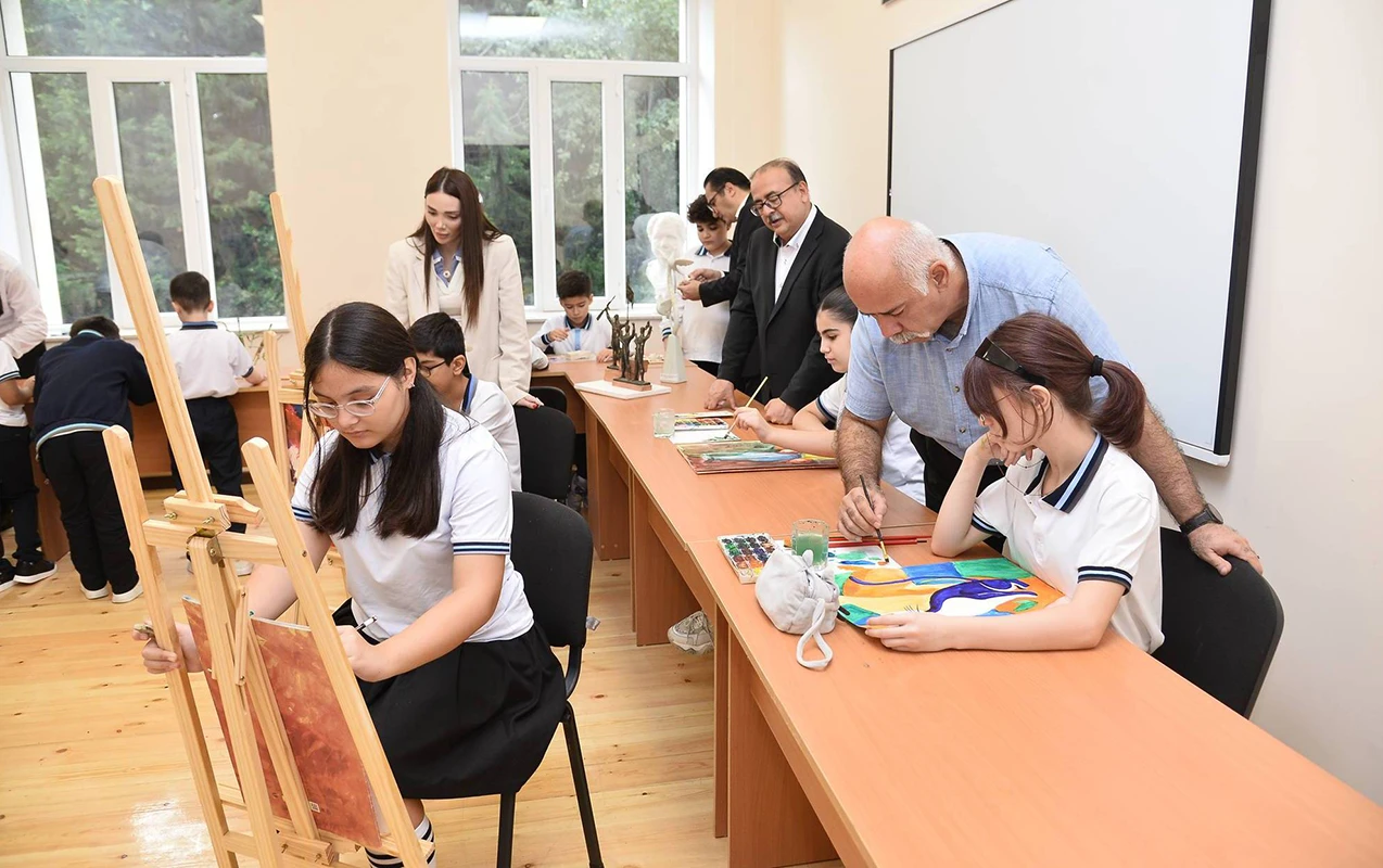 İncəsənət Gimnaziyası təmirdən sonra istifadəyə verildi
