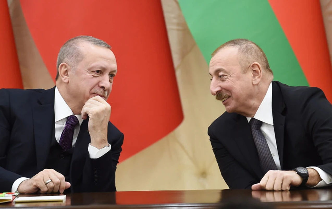 Ərdoğan İlham Əliyevə zəng etdi