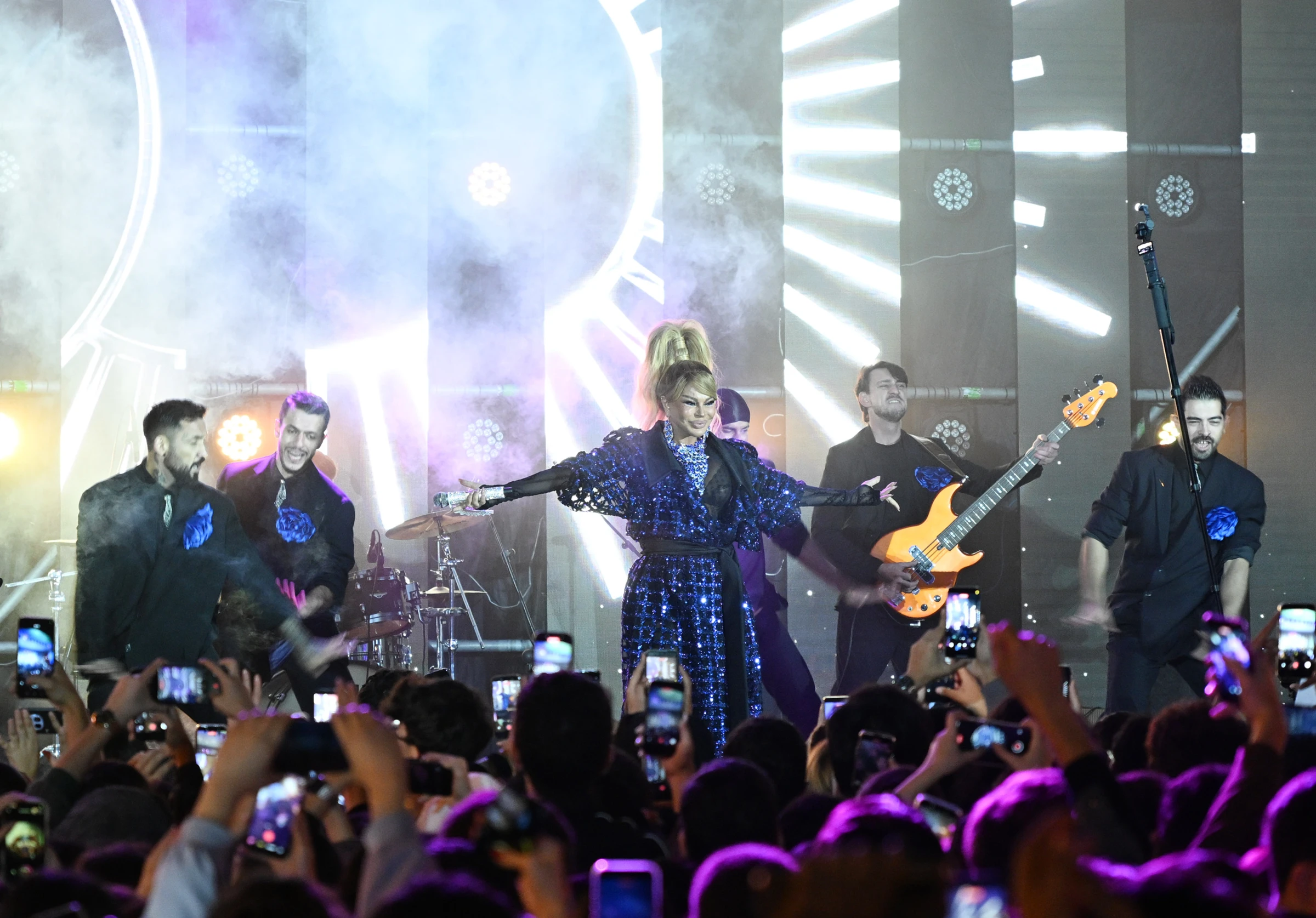 Aygün Kazımova möhtəşəm festivalın bağlanış günündə