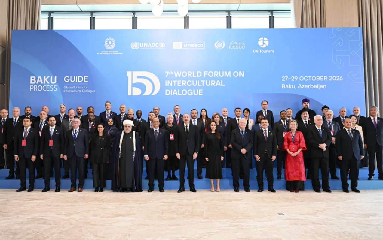 Prezident Bakıda Forumda