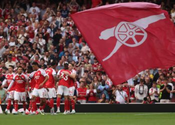 Anfield-də əhəmiyyətli qarşılaşma