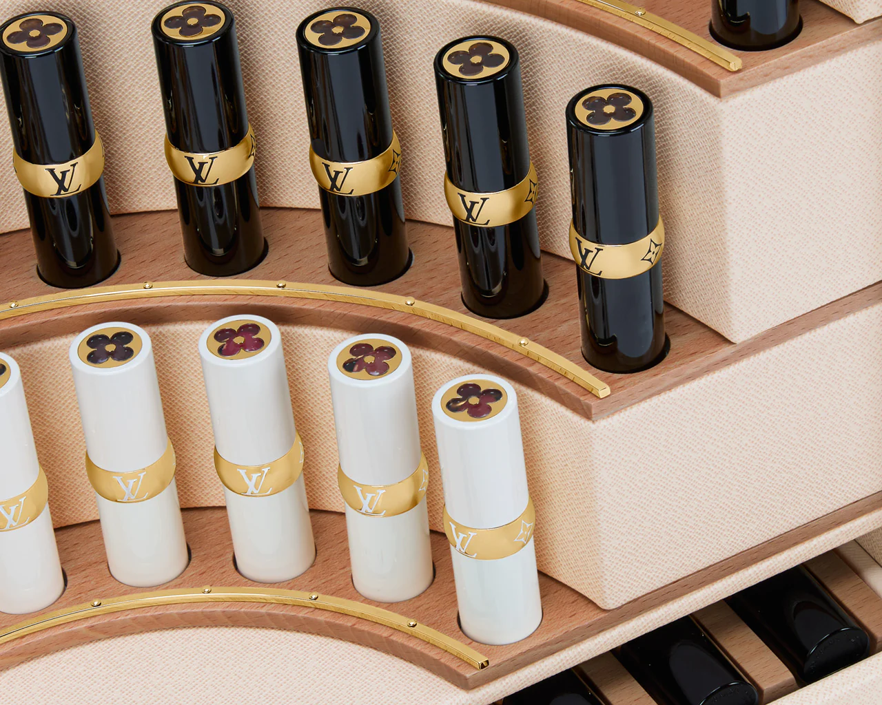 “Lui Viton” kosmetika dünyasına “La Bo-te” kolleksiyası ilə daxil oldu