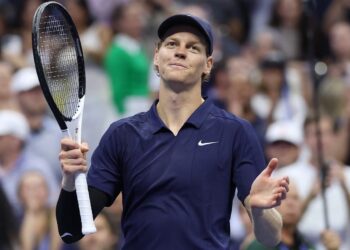 Siner rekord sürətdə qalib gəldi