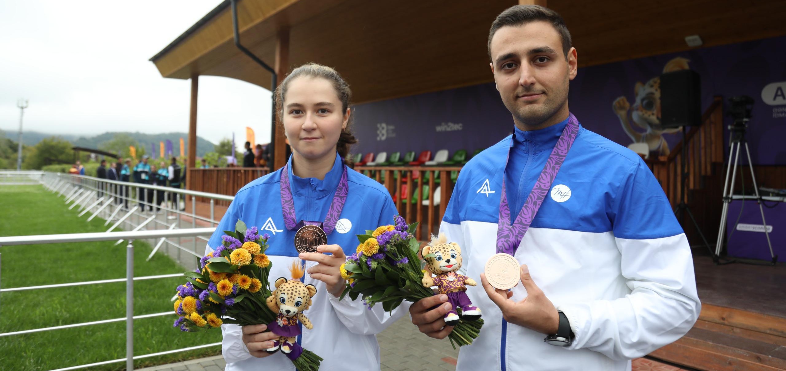 Stend atıcılığında bürünc medal