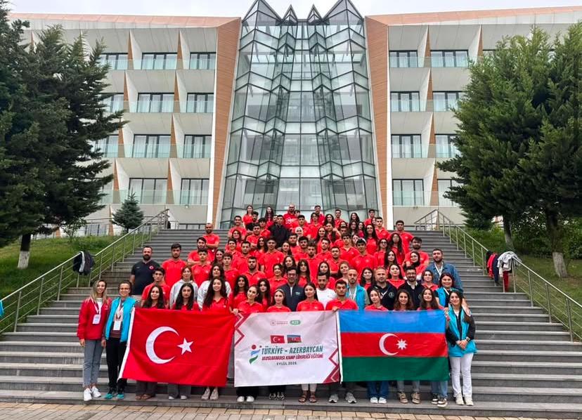 "Düşərgə liderləri" təlimi
