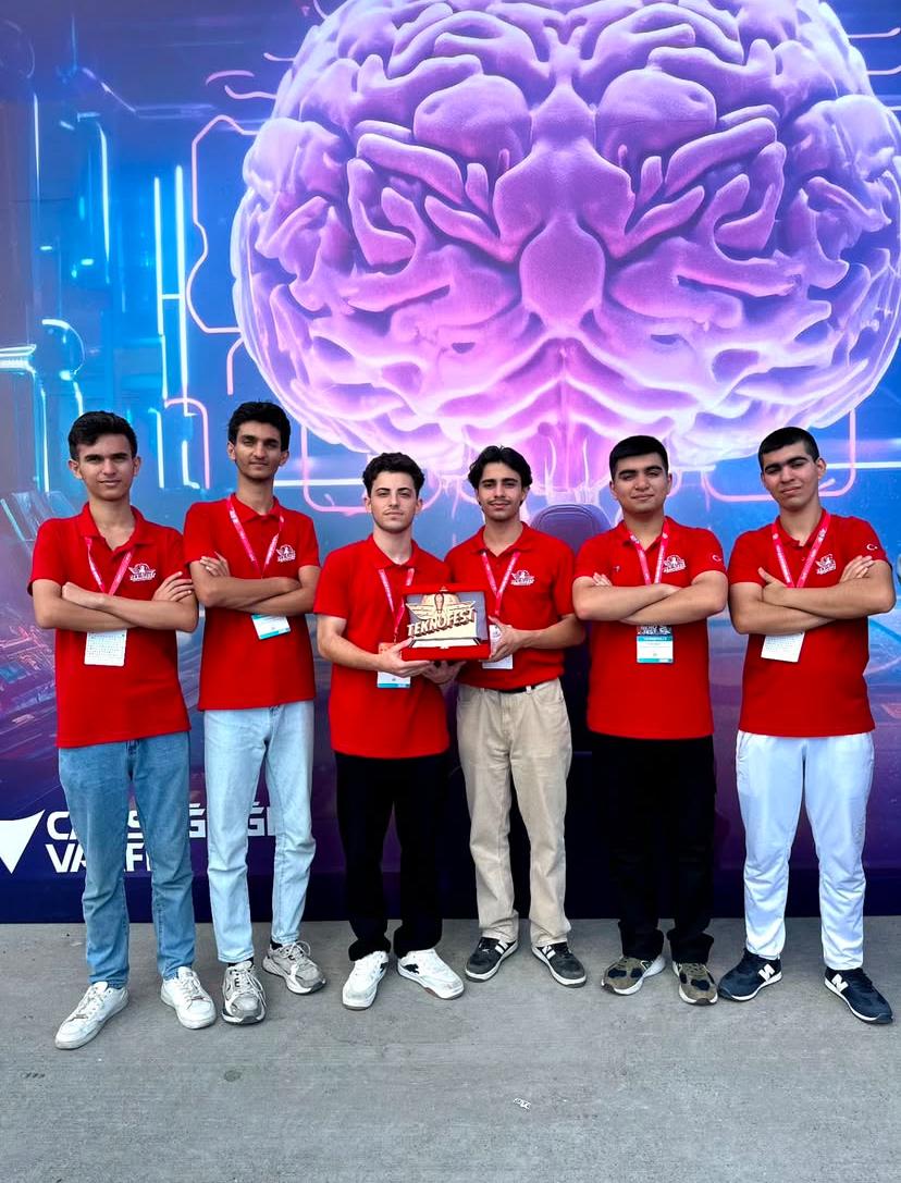 “VerseTech” komandası “Teknofest 2025” yarışmasının finalında