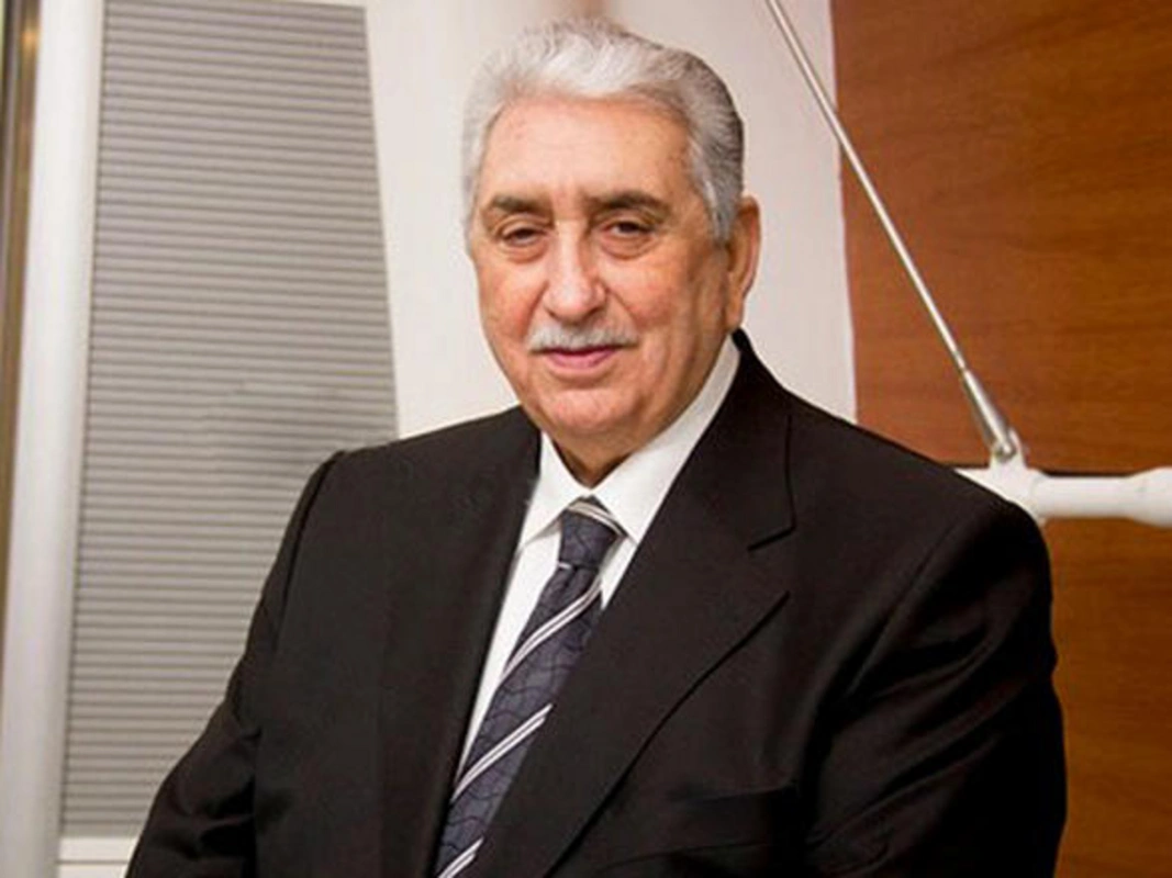 Valehedici səs, sadə insan  – Arif Babayev