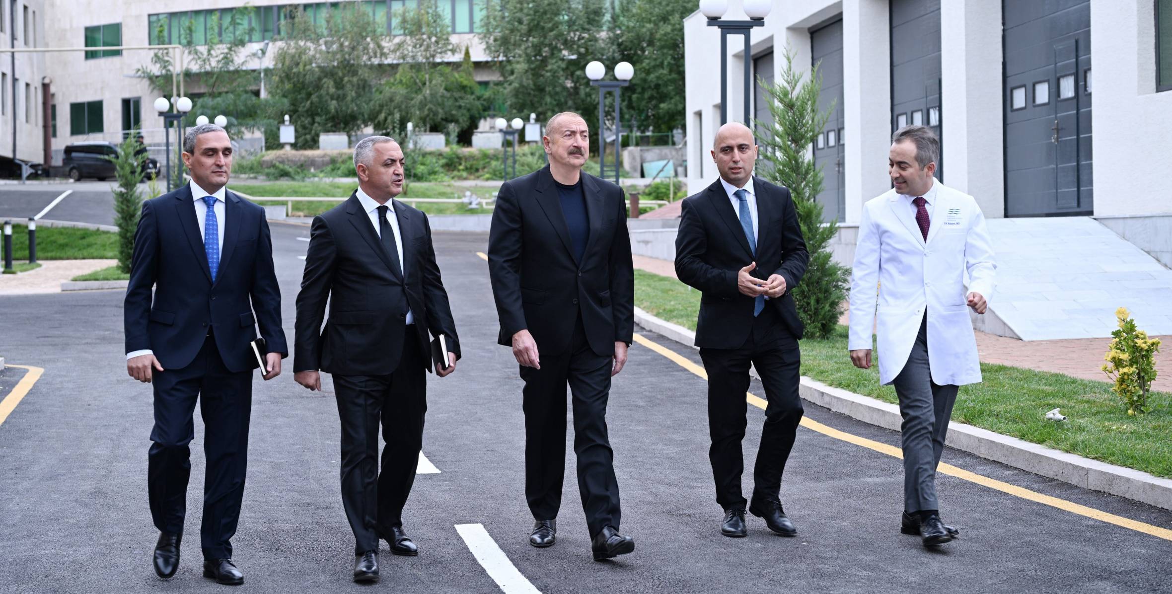 İlham Əliyev Qarabağ Universitetinin Tibb və sağlamlıq elmləri fakültəsinin tədris korpusunun açılışında iştirak edib