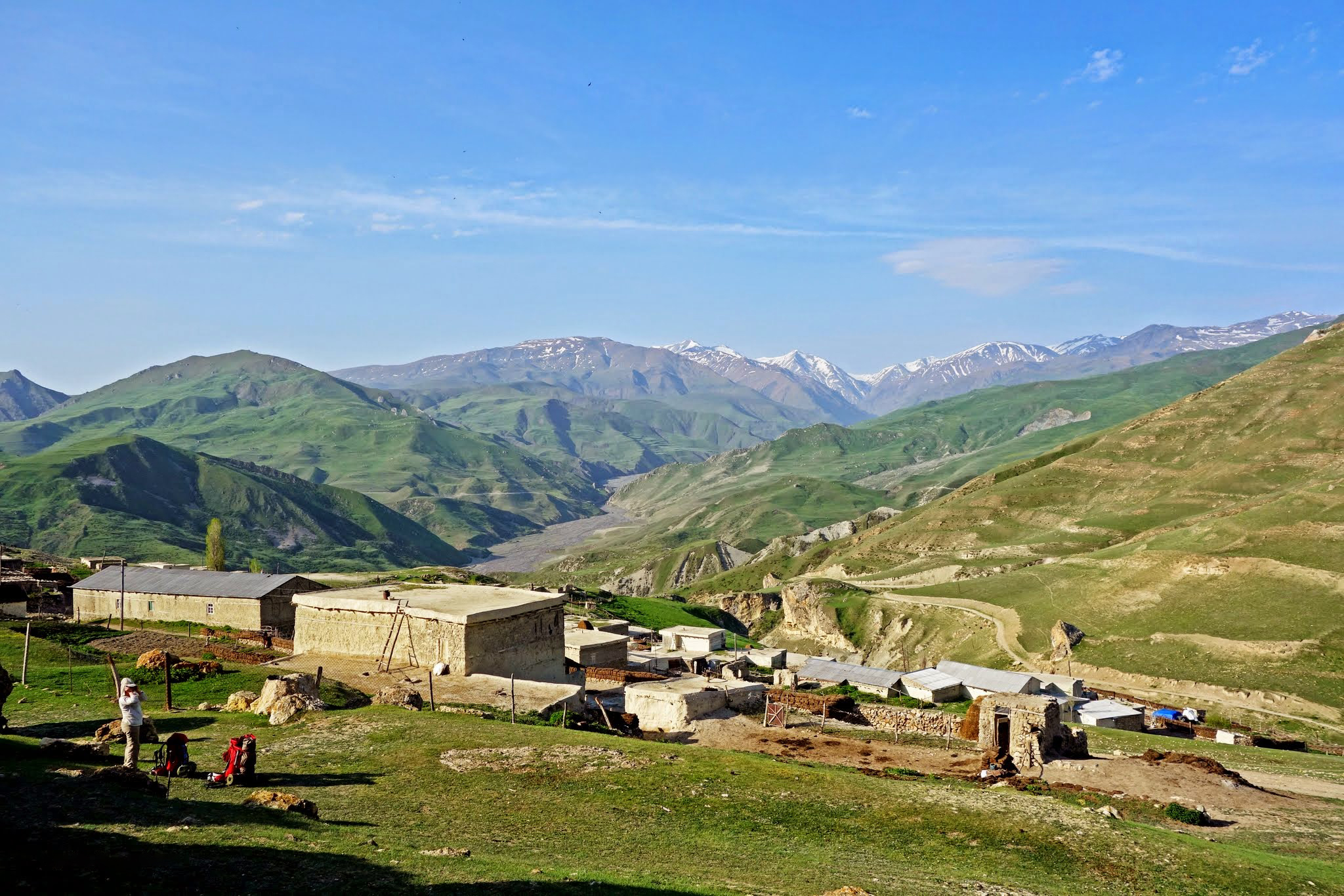 Şahdağ dil qrupuna aid xalqlar : Buduqlar