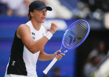 İqa Şviyatek “US Open”ə möhtəşəm başladı
