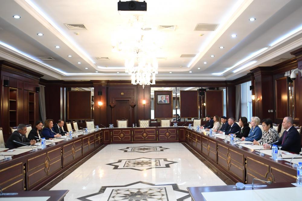 Milli Məclisdə Qazaxıstan nümayəndə heyəti ilə görüş keçirilib