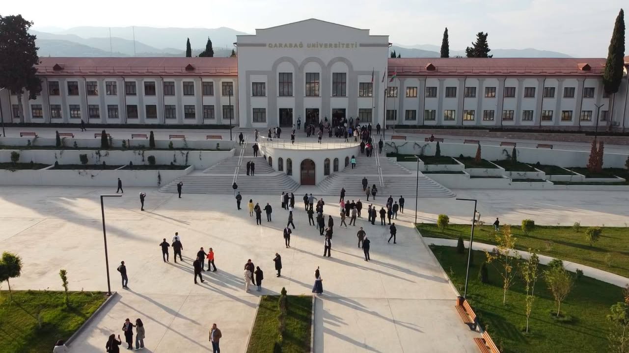 “Azərbaycan QHT-lərinin Əməkdaşlıq Forumu"nun iştirakçıları Qarabağ Universiteti ilə tanış olub