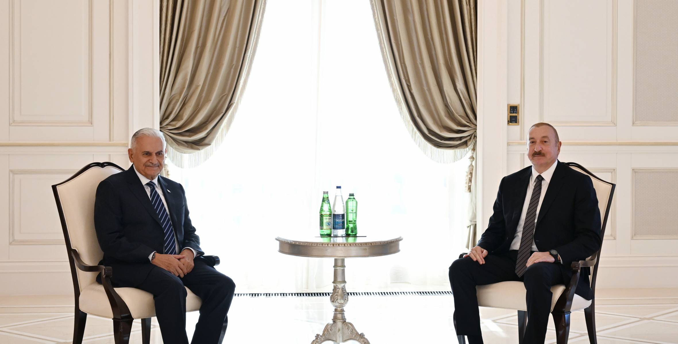 İlham Əliyev Qəbələdə Türk Dövlətləri Təşkilatının Ağsaqqallar Şurasının sədrini qəbul edib