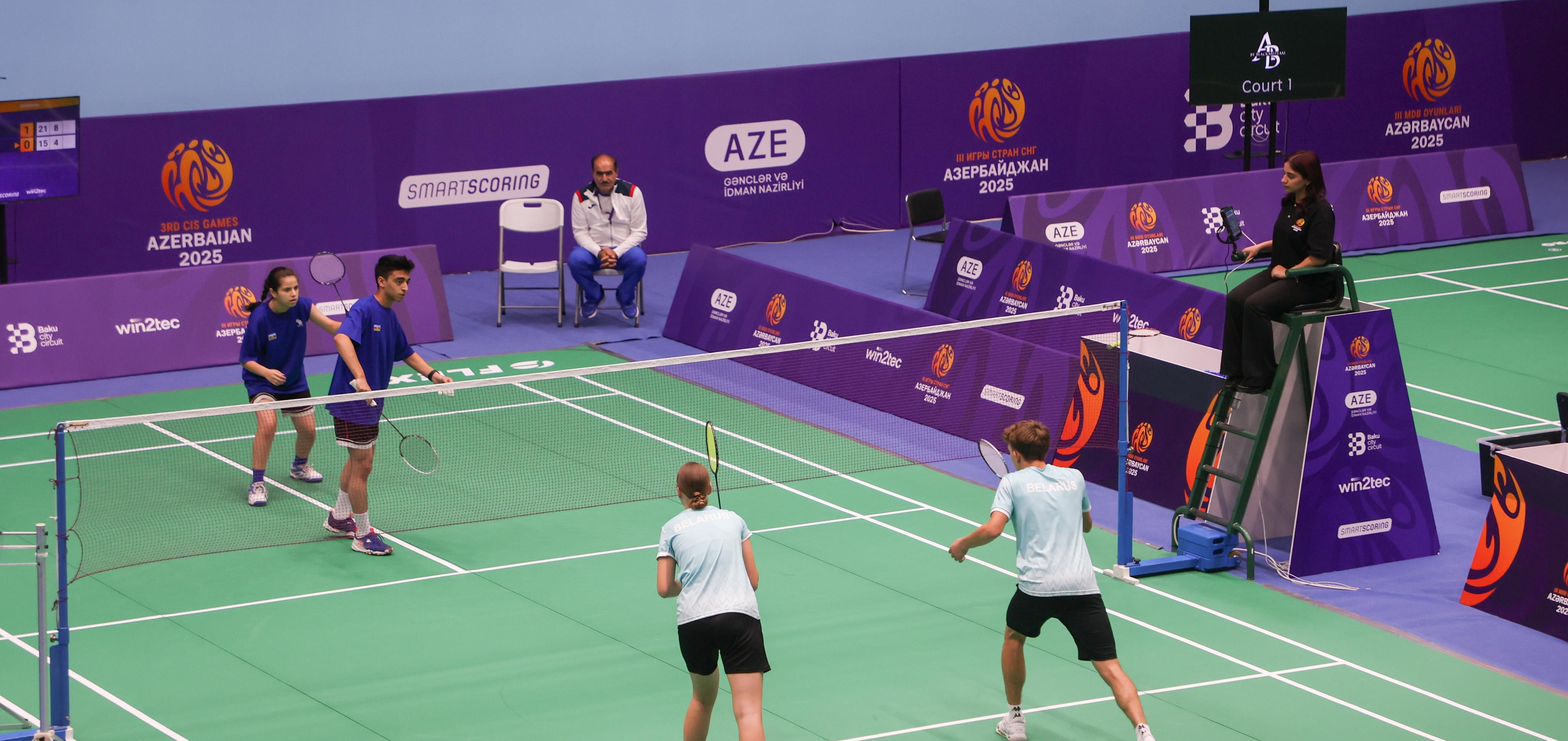 Badmintonçularımız bürünc medal qazanıb