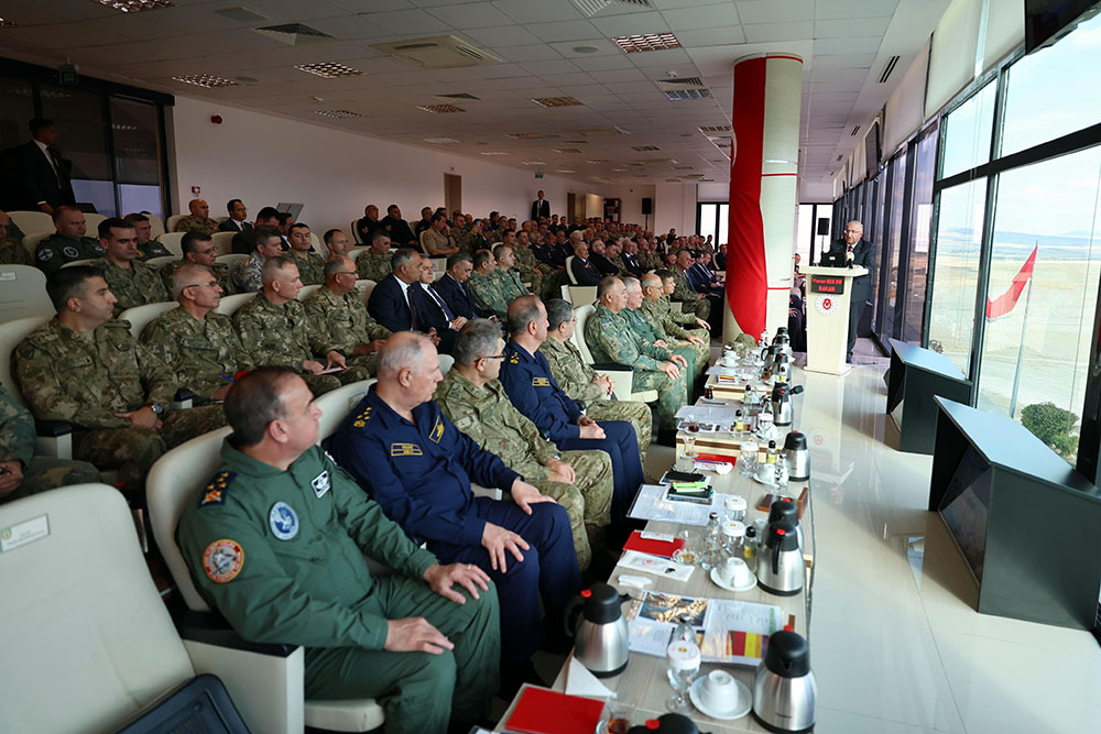 Azərbaycan Ordusunun Baş Qərargah rəisi Türkiyədə keçirilən “Atəş Sərbəst-2025” təliminin "Yüksək Səviyyəli Müşahidəçi Günü"ndə iştirak edir