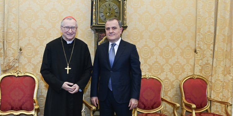 Ceyhun Bayramov Pietro Parolin ilə görüşüb