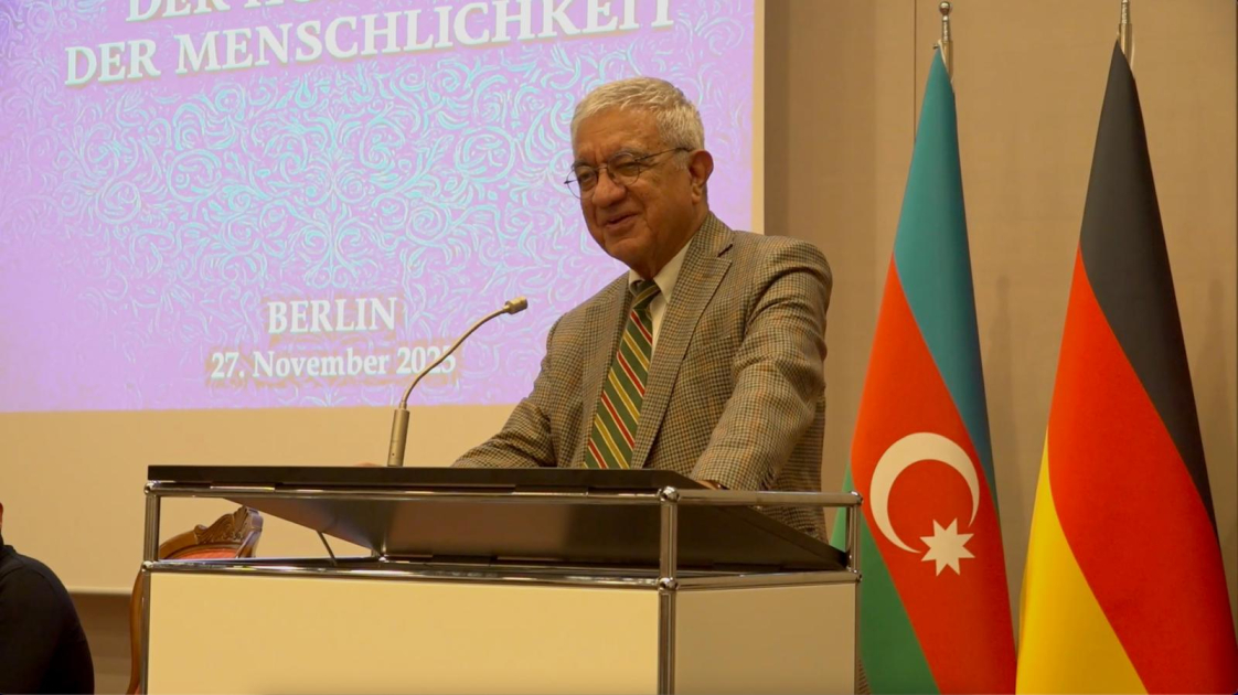 Berlində Mir Cəlal Paşayevin kitabının təqdimatı olub