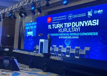 Səhiyyə naziri Teymur Musayev Ankarada