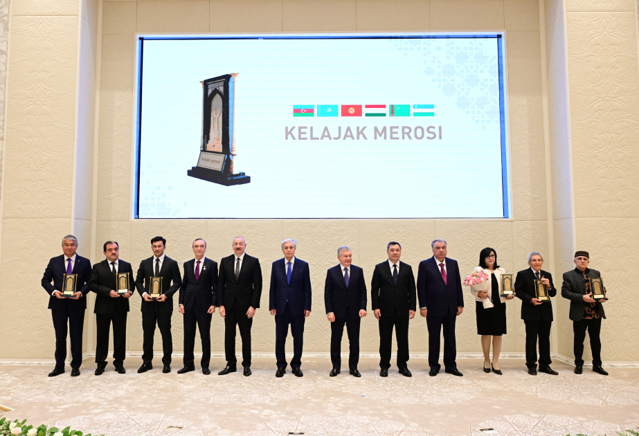 Prezident İlham Əliyev Daşkənddə "Gələcəyin İrsi" Beynəlxalq Mükafatının təqdimat mərasimində iştirak edib