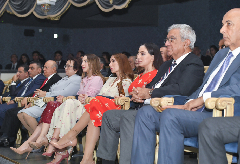 Akademik Musiqili Teatrda “Gülçöhrə və Əsgər” tamaşasının premyerası olub