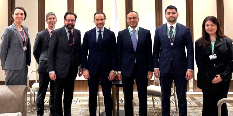 Ramil Həsən ATƏT PA-nın Baş katibi ilə görüşüb