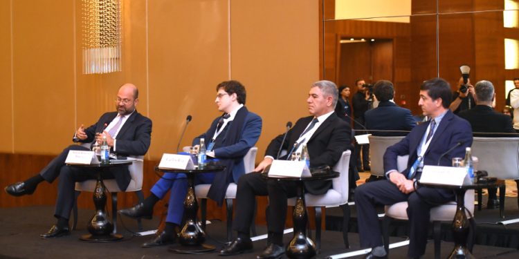 Azərbaycan-ABŞ Beyin Mərkəzlərinin birinci Forumunda enerji təhlükəsizliyi mövzusu müzakirə edilib