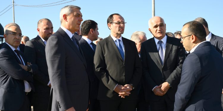 Ağalı kəndində kənd təsərrüfatı təyinatlı torpaq sahələrinə baxış keçirilib