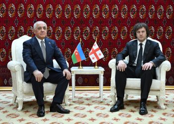 Əli Əsədov Gürcüstanın Baş naziri ilə görüşüb