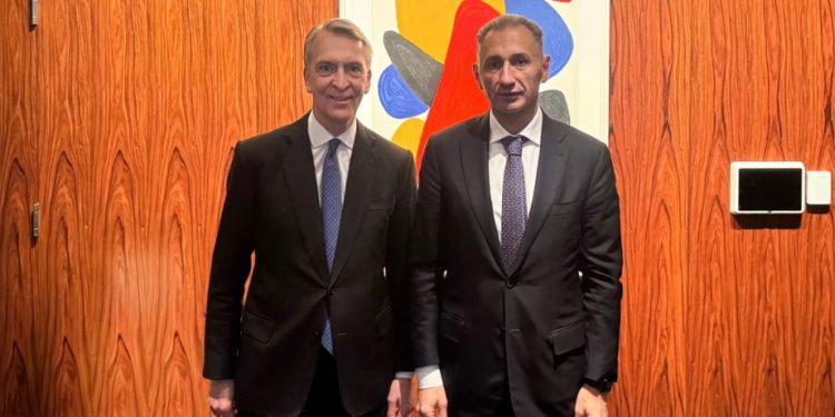 Rəşad Nəbiyev ABŞ-də Bruce Flatt ilə görüşüb