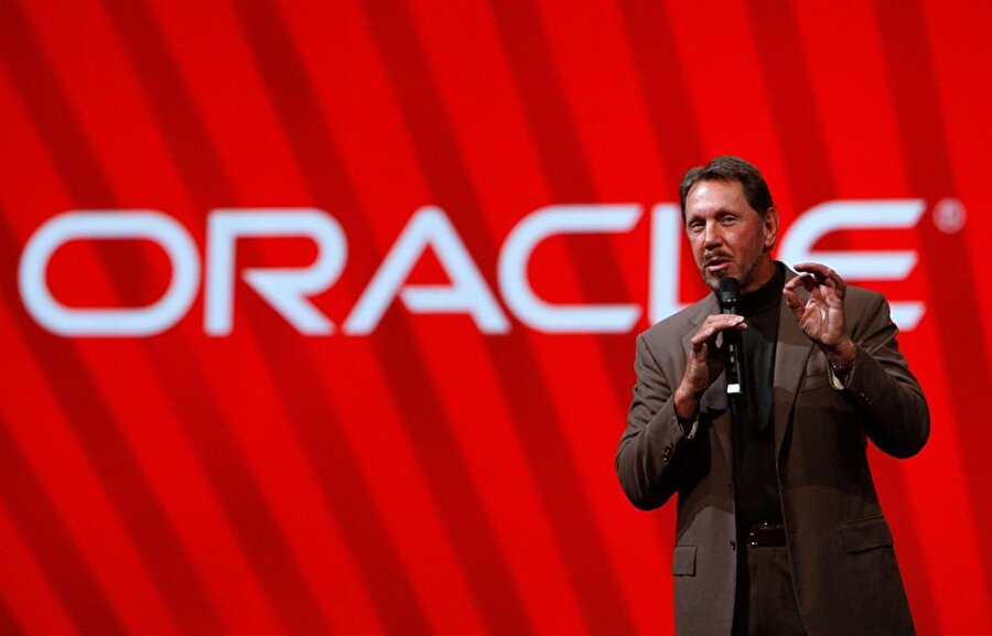 Oracle sahibi Larry Ellisonun həyat hekayəsi