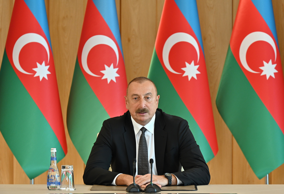 Prezident bu məhkəmələrə hakimlər təyin etdi - Sərəncam